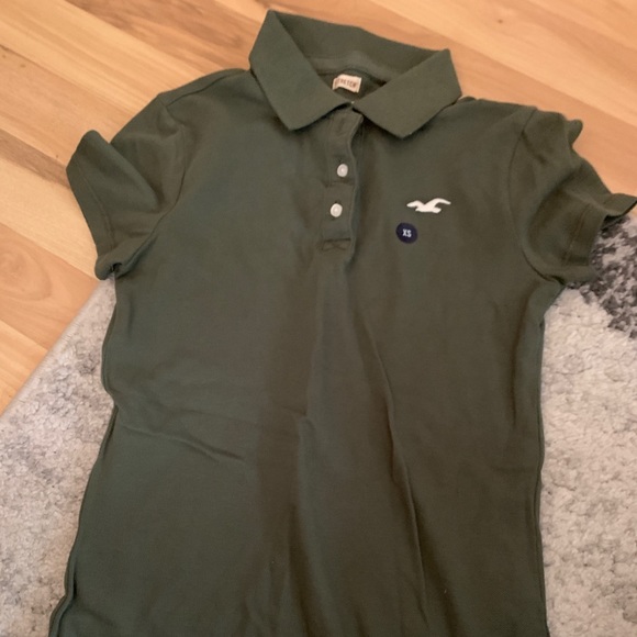 Hollister green polo - Picture 2 of 3